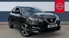 Nissan Qashqai 1.3 DiG-T N-Connecta 5dr Petrol Hatchback